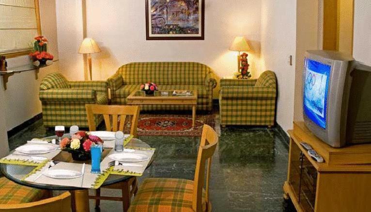 Savoy Suites Noida Luaran gambar