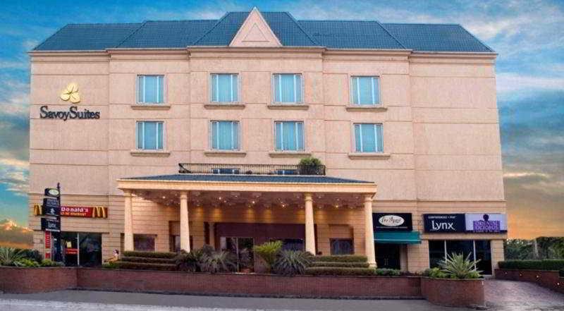 Savoy Suites Noida Luaran gambar