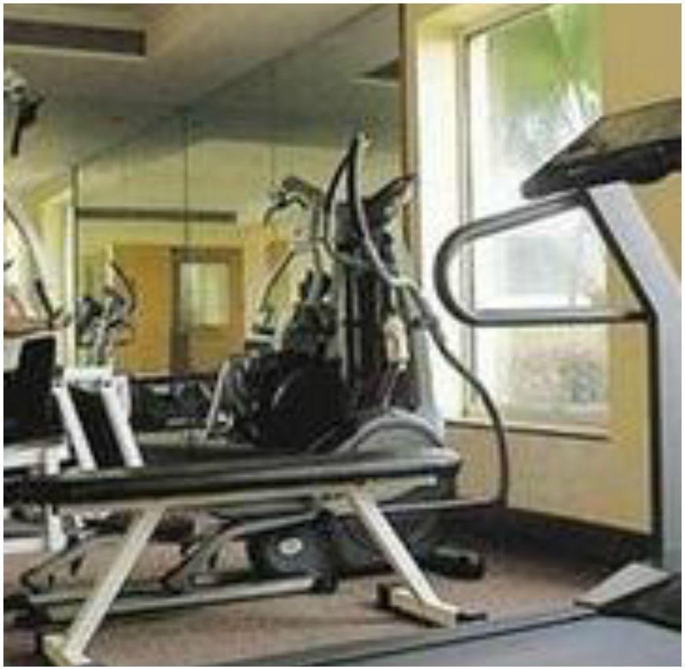 Savoy Suites Noida Luaran gambar