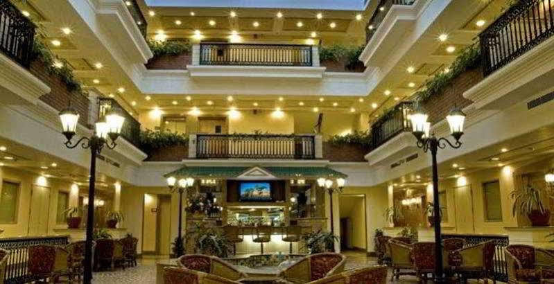 Savoy Suites Noida Luaran gambar