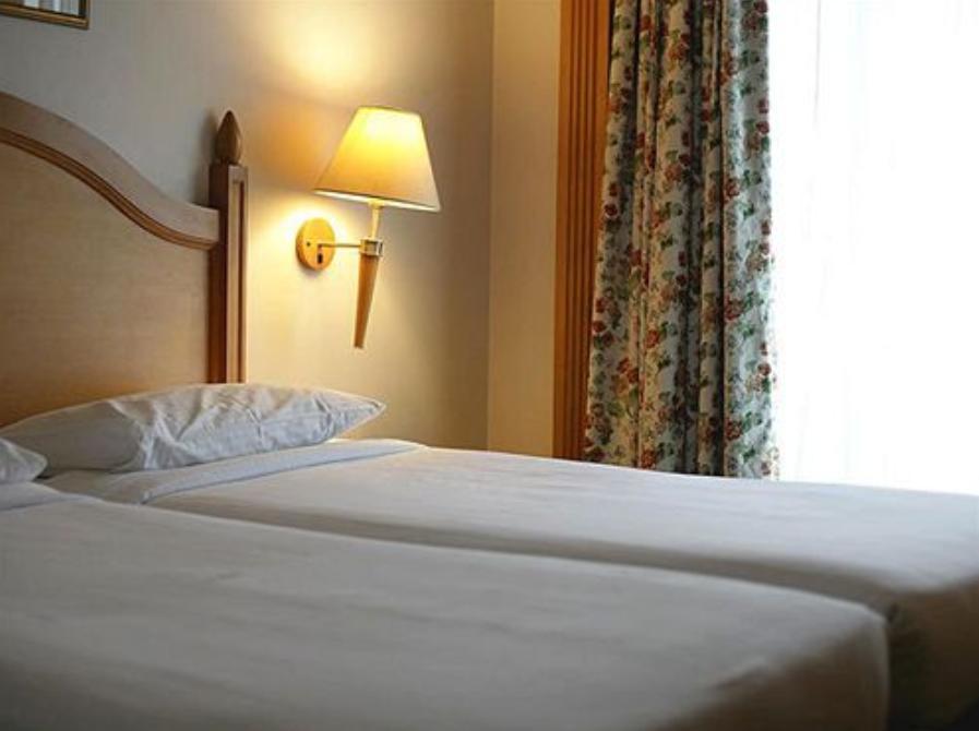 Savoy Suites Noida Luaran gambar
